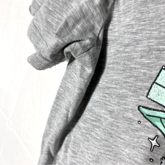 5/$25 Star Wars Grey Happy  Holidays Yoda Santa Graphic T Shirt L - Picture 7 of 13